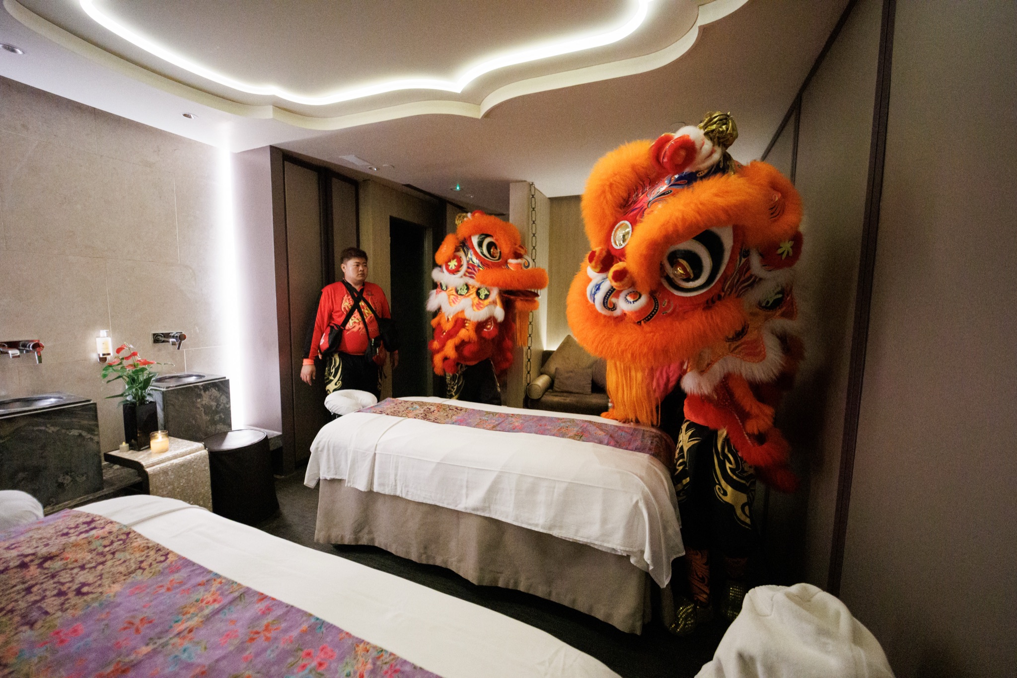MO CNY Lion Dance photo