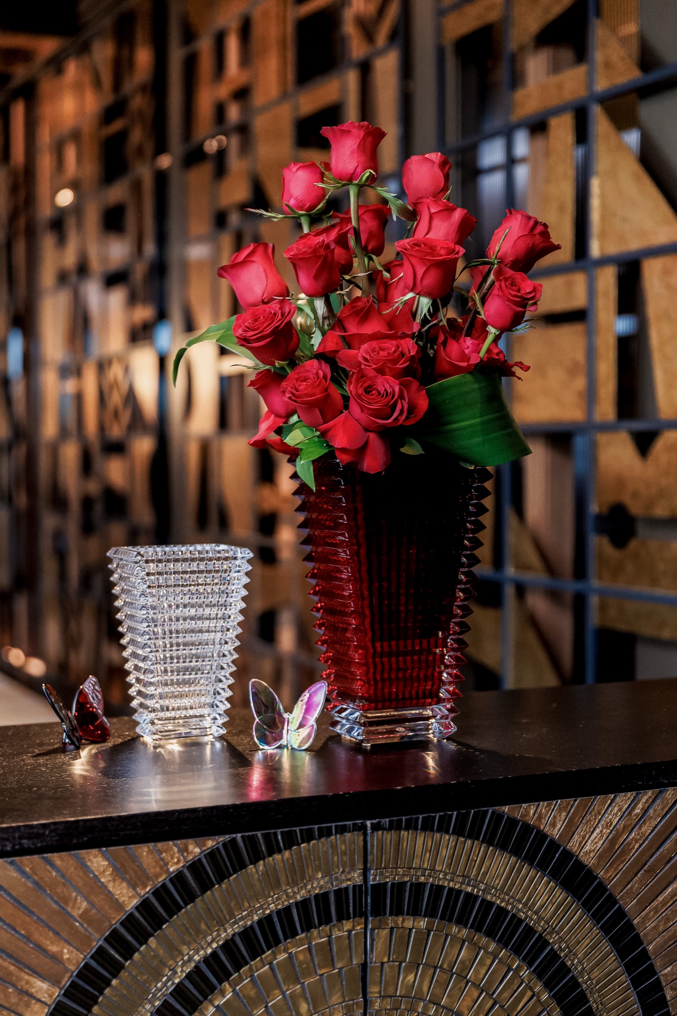 MO X Baccarat photo