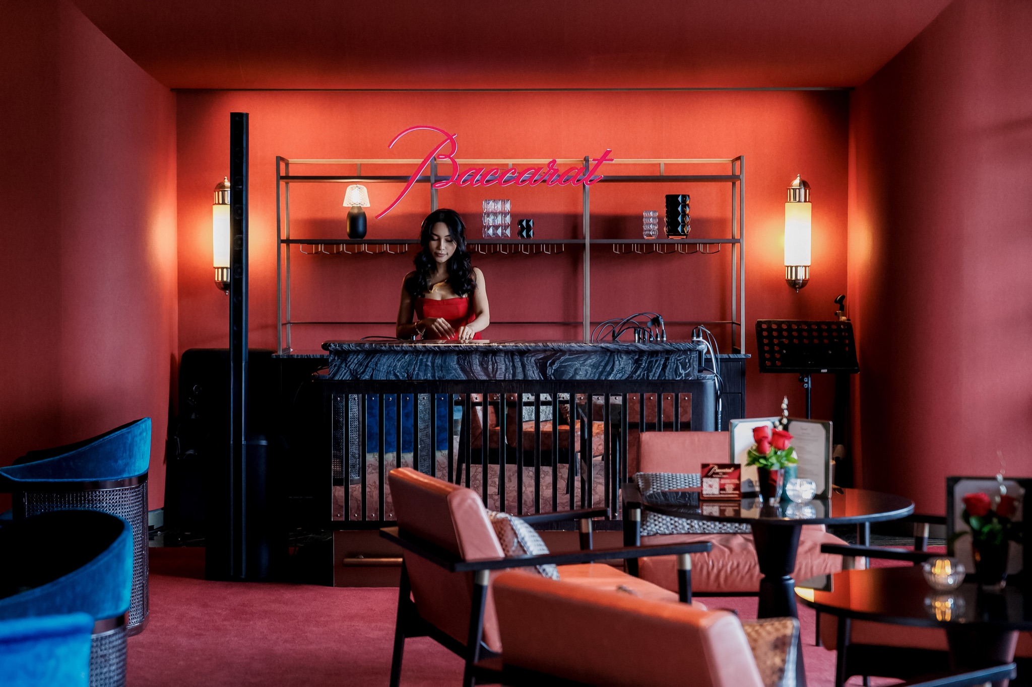 MO X Baccarat photo