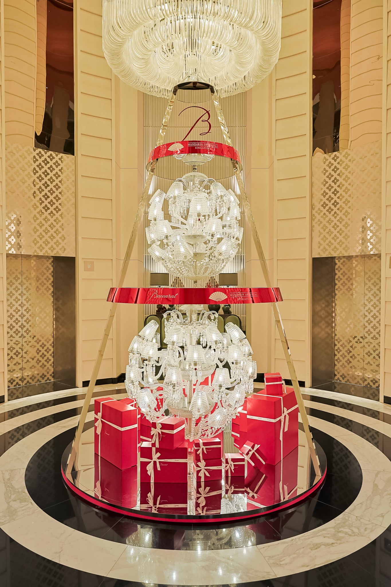 MO X Baccarat photo