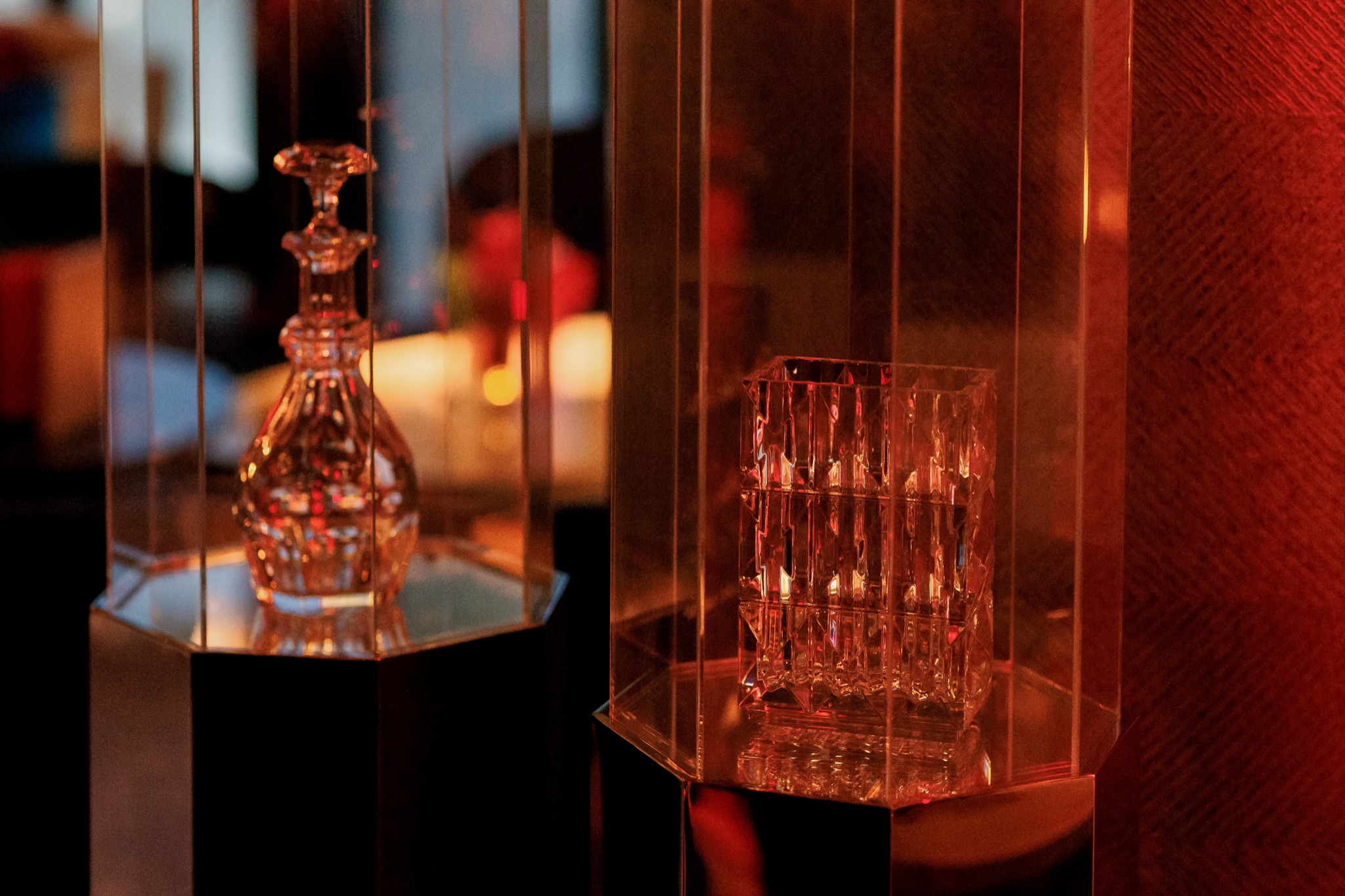 MO X Baccarat photo