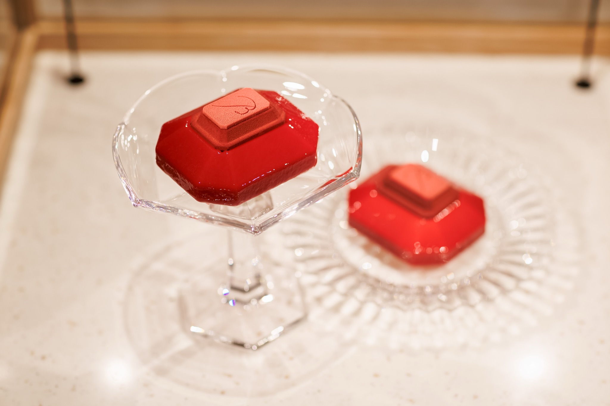 MO X Baccarat photo