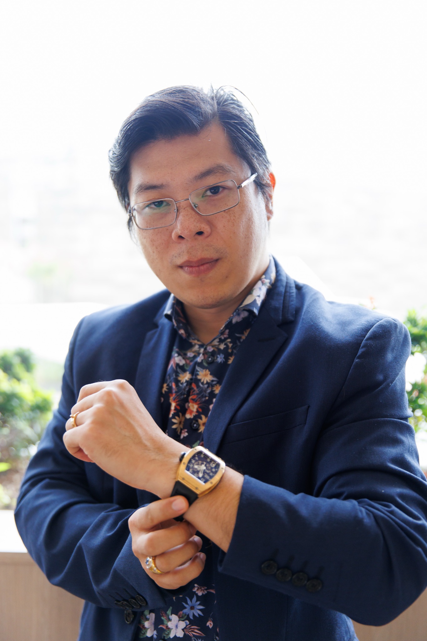 Tatler GMT x Ressence photo